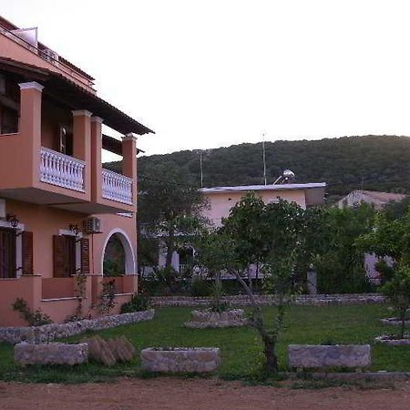 Vasso Studios Moraitika Exterior photo